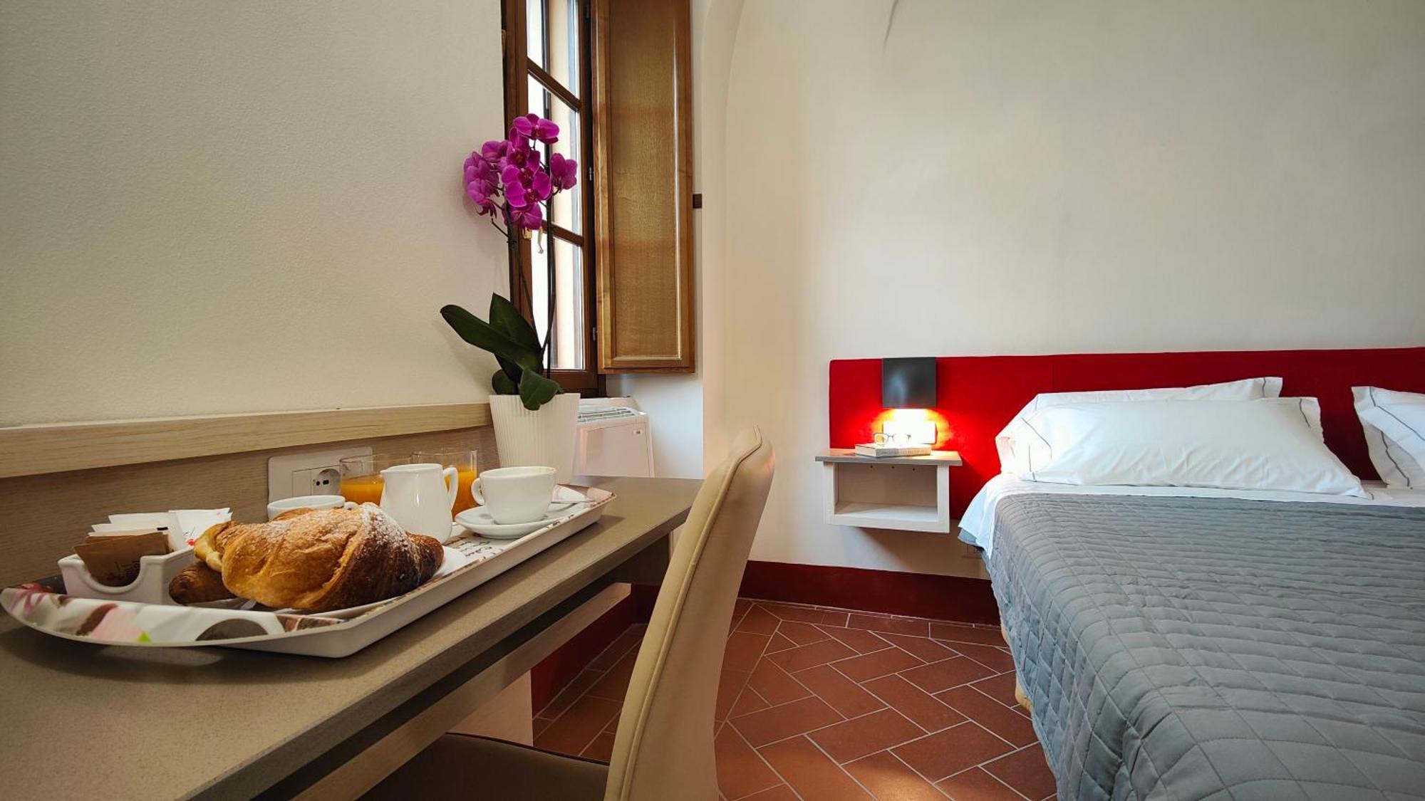 Chiostro Delle Monache Hostel Volterra Esterno foto