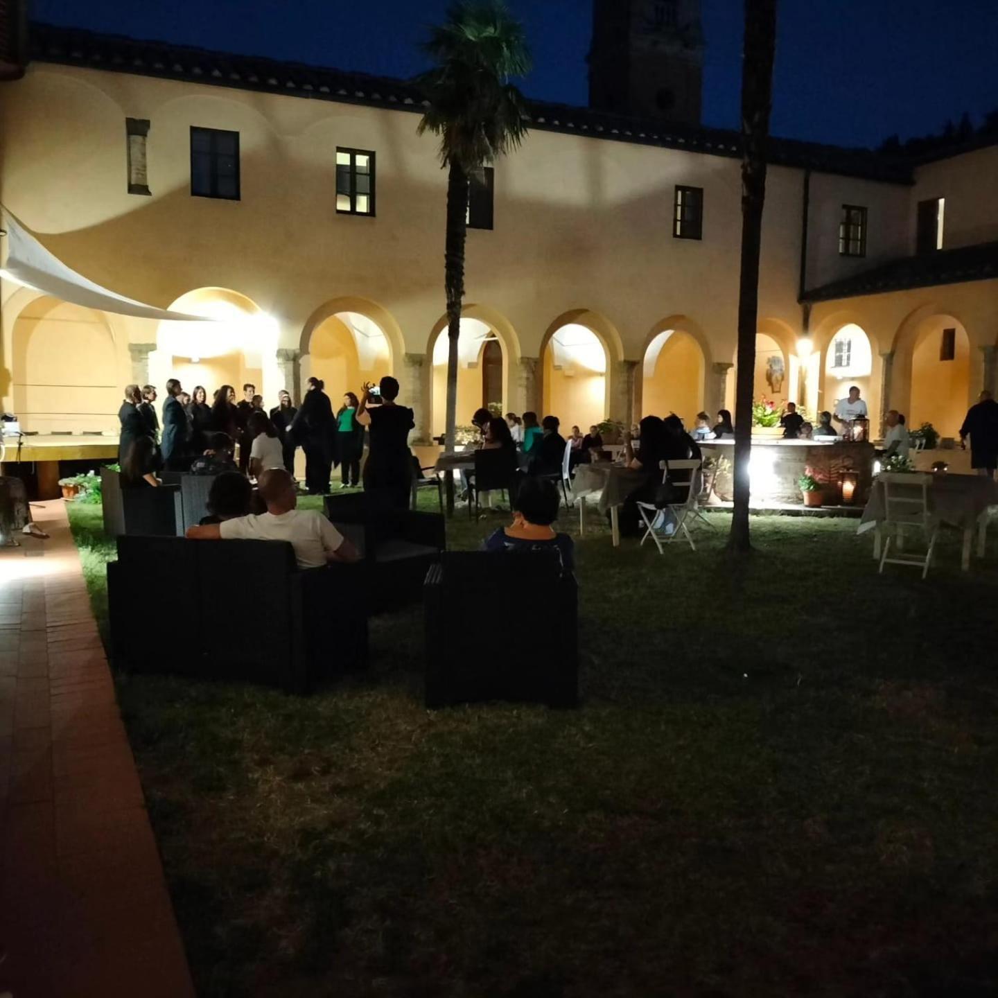 Chiostro Delle Monache Hostel Volterra Esterno foto