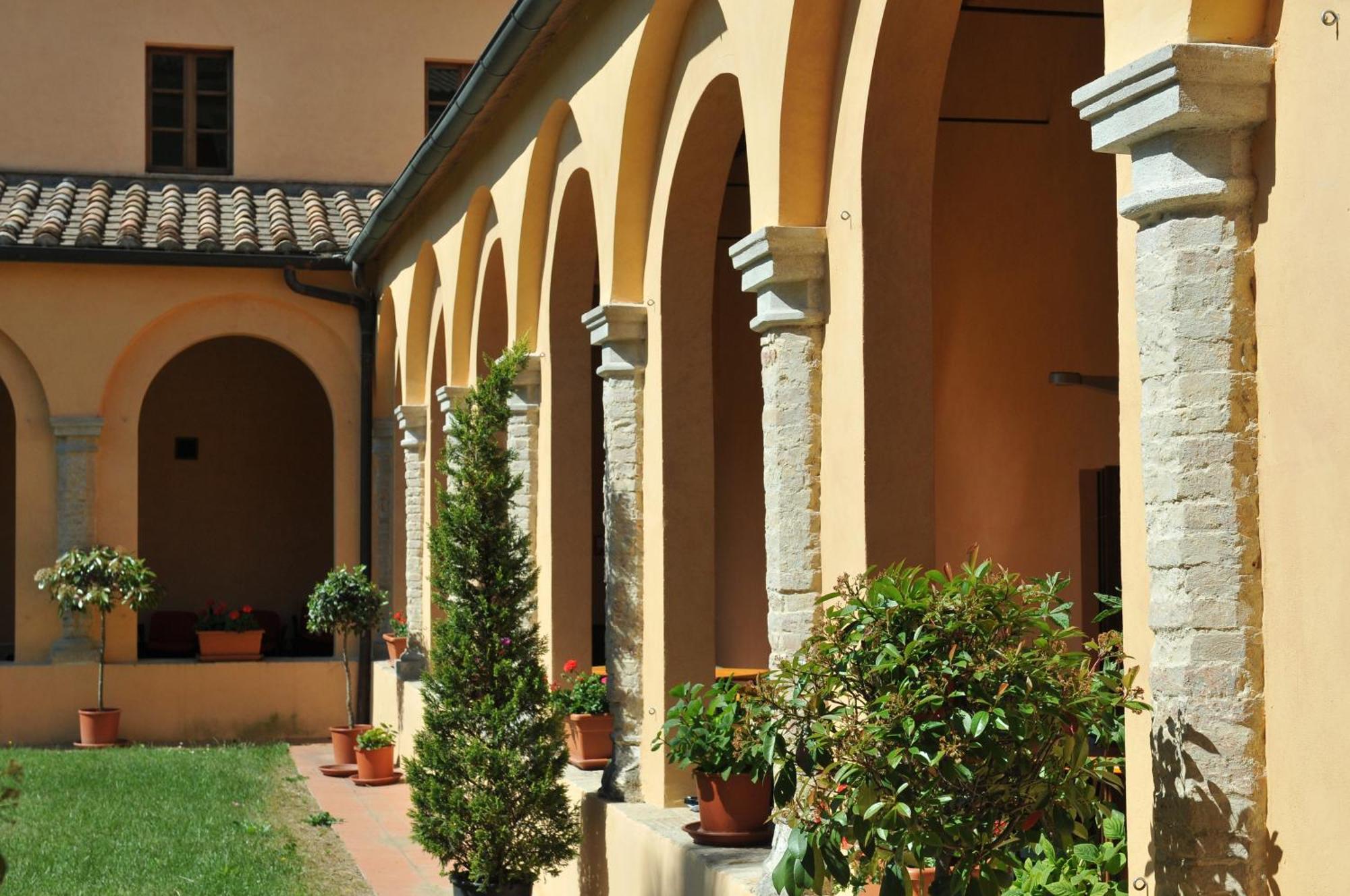 Chiostro Delle Monache Hostel Volterra Esterno foto